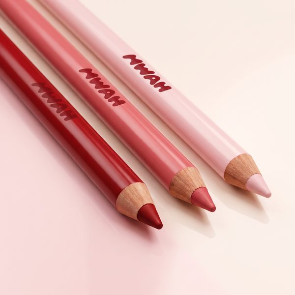 Pout Liner